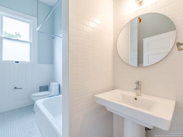 302 Cedar, San Antonio, TX 78210