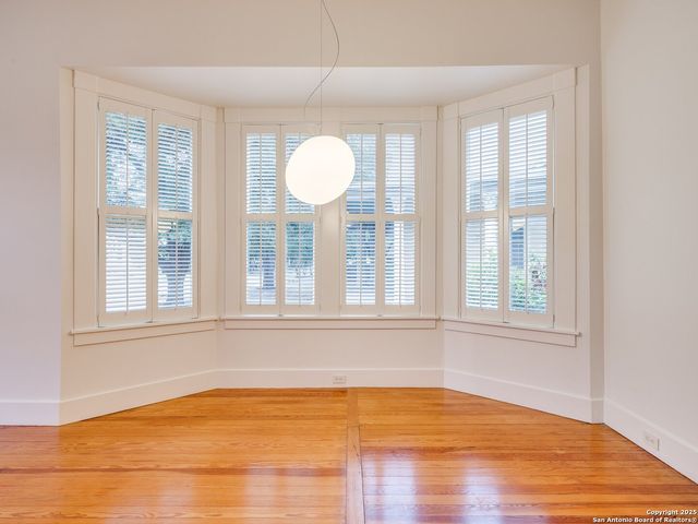 302 Cedar, San Antonio, TX 78210