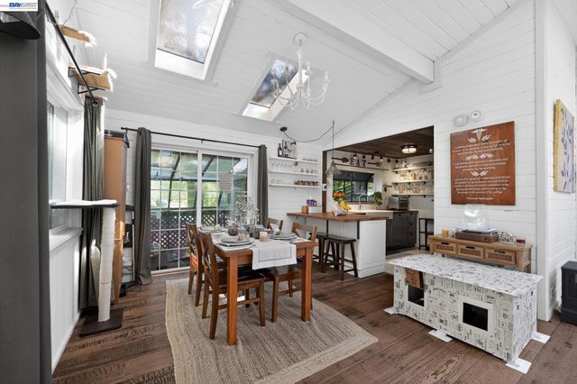 2989 Singalong Way, Sunol, CA 94586