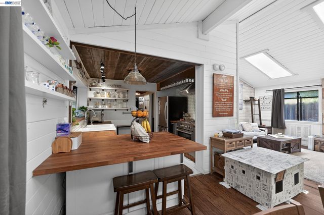 2989 Singalong Way, Sunol, CA 94586
