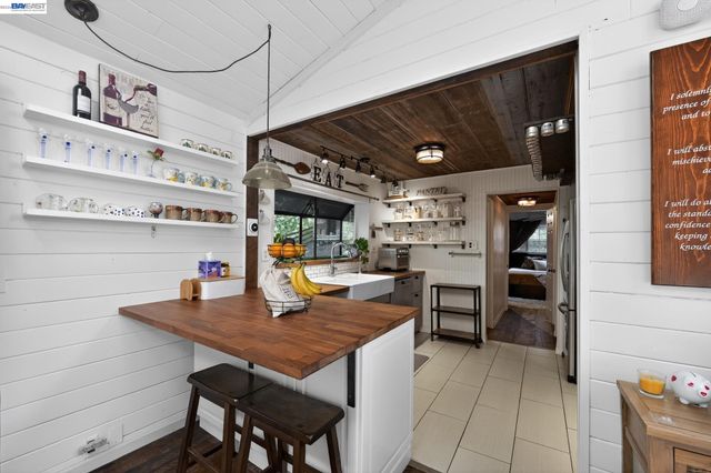 2989 Singalong Way, Sunol, CA 94586