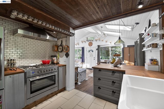 2989 Singalong Way, Sunol, CA 94586