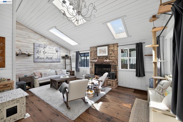 2989 Singalong Way, Sunol, CA 94586
