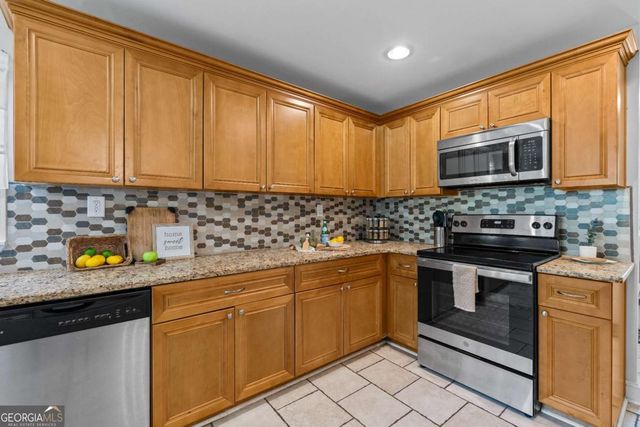 2085 Harold Avenue SE, Smyrna, GA 30080