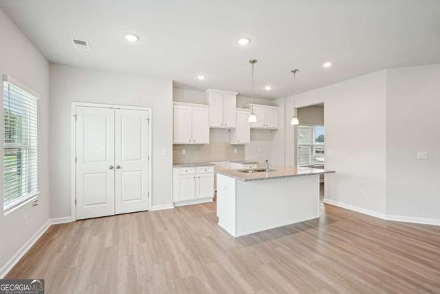 3014 Viewpark Circle, Conyers, GA 30013