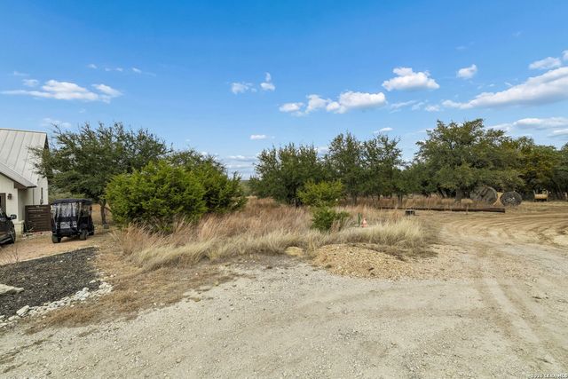 105 N Jerry Gray, Blanco, TX 78606