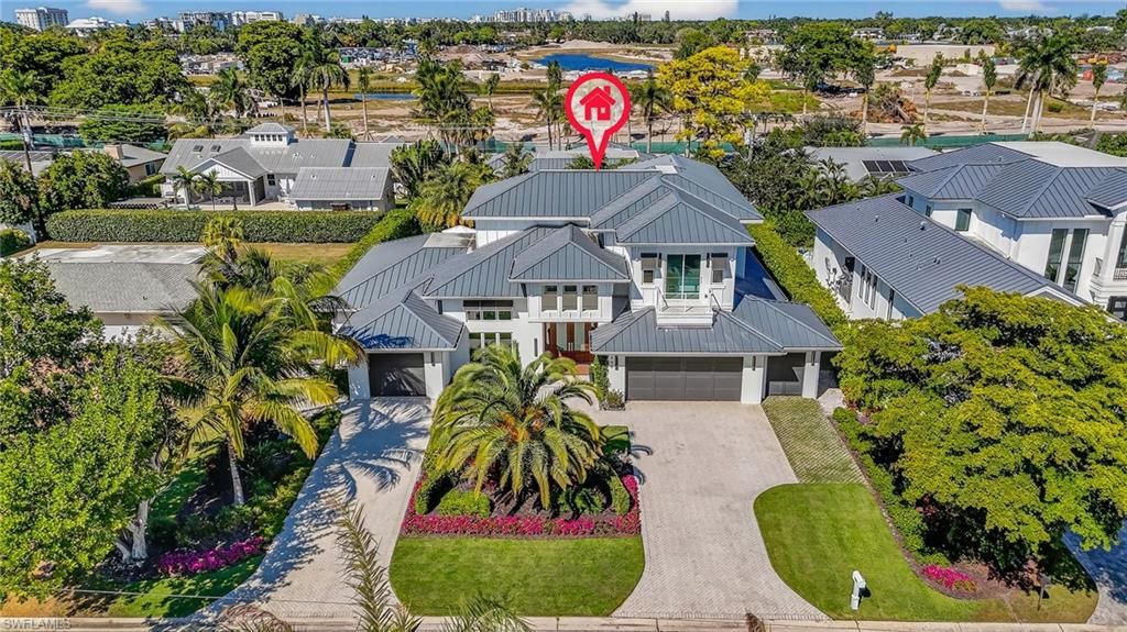 405 7TH AVE N, NAPLES, FL 34102 — exterior