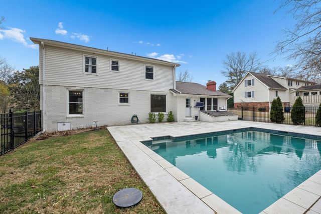 1303 General MacArthur Dr, Brentwood, TN 37027