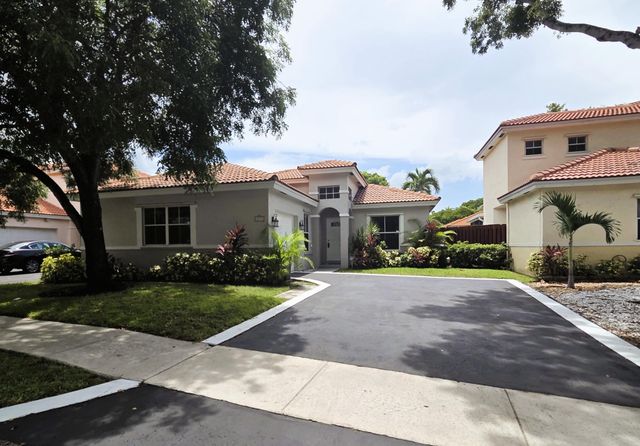 533 NW 47TH Avenue, Coconut Creek, FL 33063