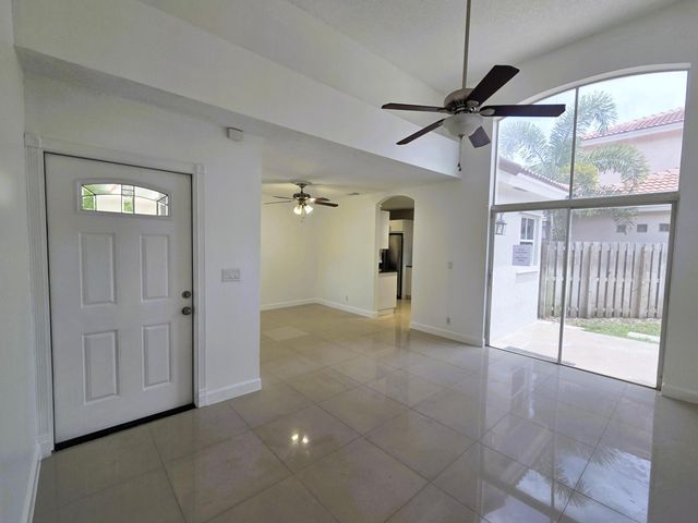533 NW 47TH Avenue, Coconut Creek, FL 33063