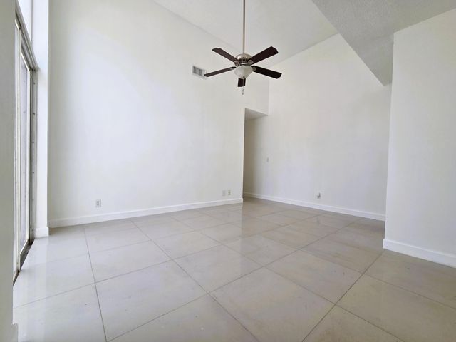 533 NW 47TH Avenue, Coconut Creek, FL 33063