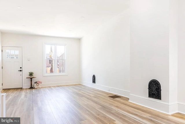 4648 SILVERWOOD ST, Philadelphia, PA 19128