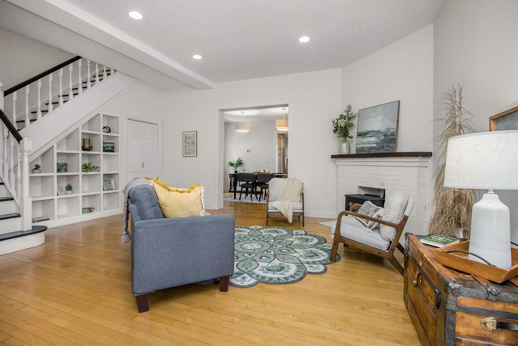 1031 Saint Clair Avenue, Saint Paul, MN 55105 — photo 5