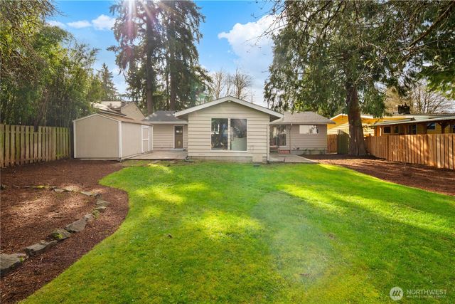 1828 NE 171st Street, Shoreline, WA 98155