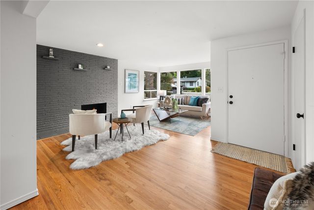 1828 NE 171st Street, Shoreline, WA 98155