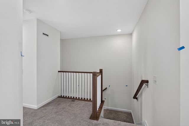 51 CHAUCER CT, Levittown, PA 19057