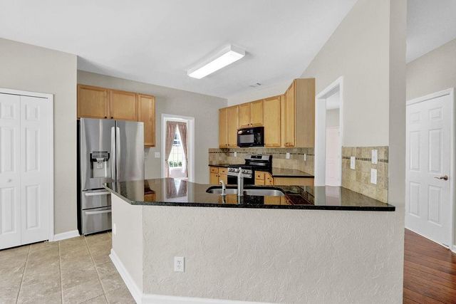 9815 Settlers Lane, Gainesville, GA 30506