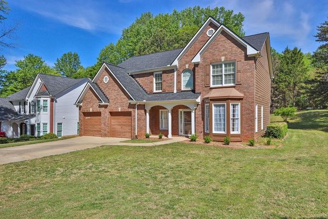 9815 Settlers Lane, Gainesville, GA 30506