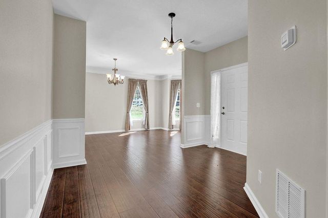9815 Settlers Lane, Gainesville, GA 30506
