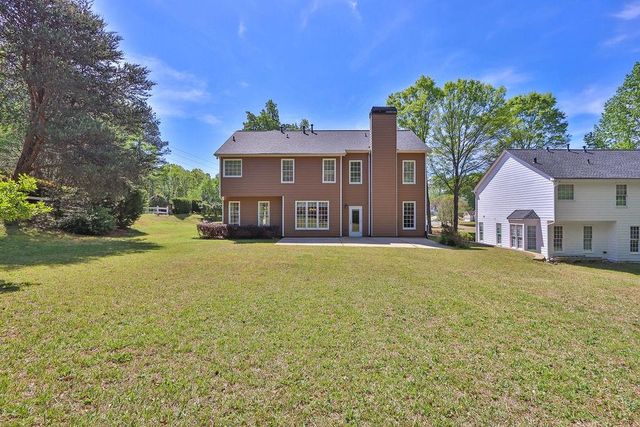 9815 Settlers Lane, Gainesville, GA 30506