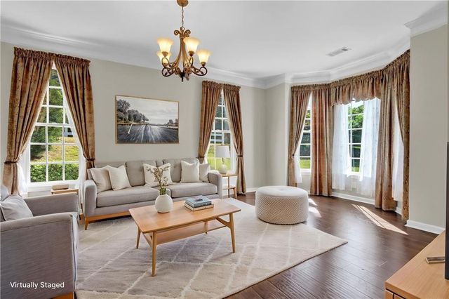 9815 Settlers Lane, Gainesville, GA 30506