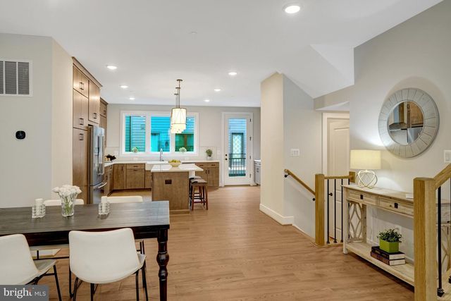 2605 FALL LINE ST, Alexandria, VA 22301