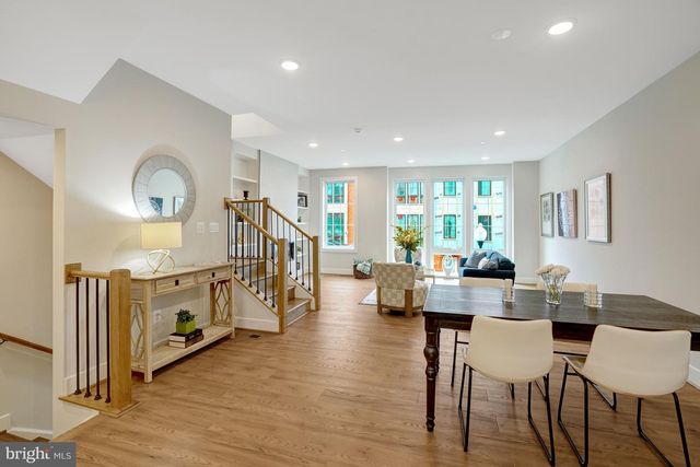 2605 FALL LINE ST, Alexandria, VA 22301