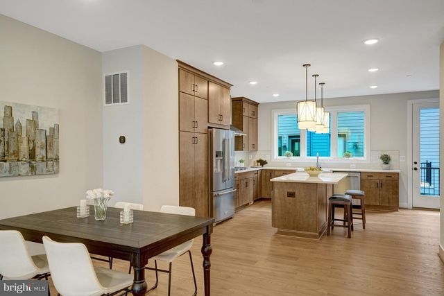 2605 FALL LINE ST, Alexandria, VA 22301