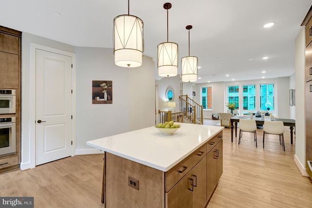 2605 FALL LINE ST, Alexandria, VA 22301