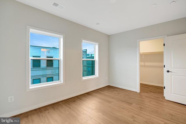 2605 FALL LINE ST, Alexandria, VA 22301