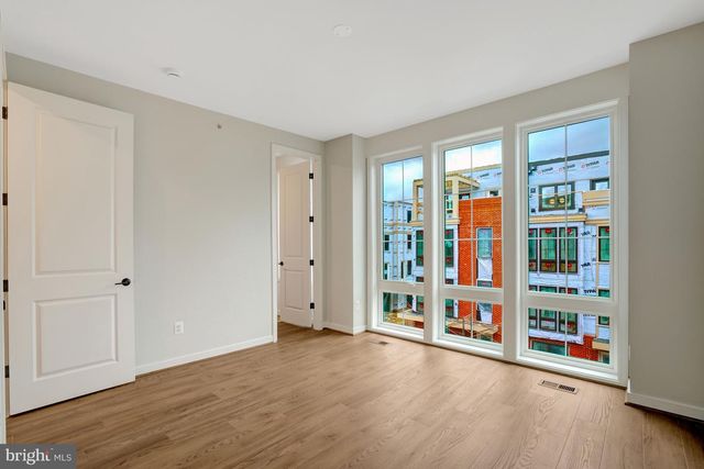 2605 FALL LINE ST, Alexandria, VA 22301