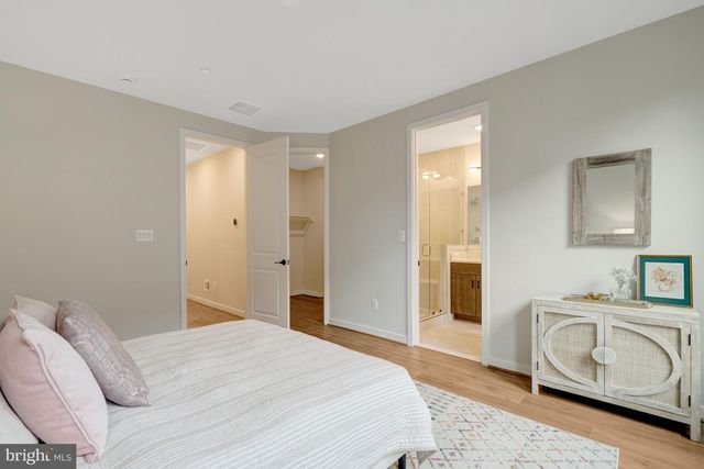 2605 FALL LINE ST, Alexandria, VA 22301