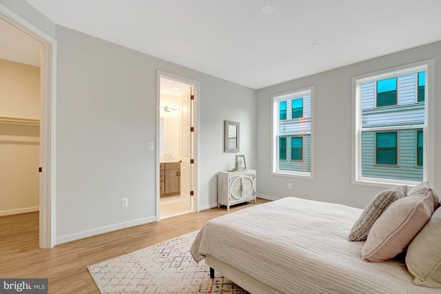 2605 FALL LINE ST, Alexandria, VA 22301