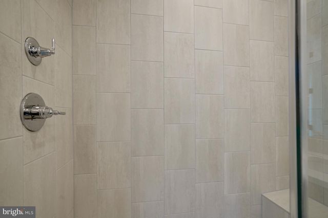 2605 FALL LINE ST, Alexandria, VA 22301