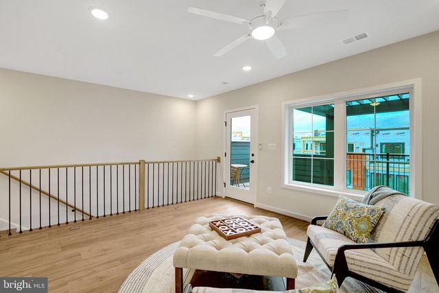 2605 FALL LINE ST, Alexandria, VA 22301