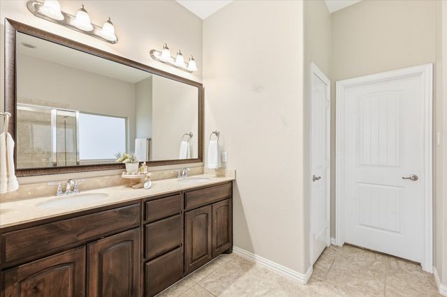 10329 Roatan Trail, Fort Worth, TX 76244