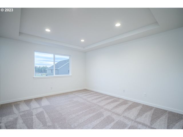 11613 Se MAJESTIC FALLS Ave LT 768, Happy Valley, OR 97086