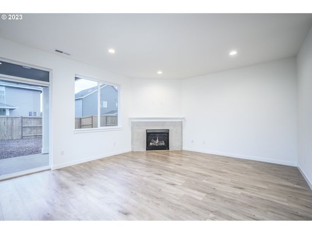 11613 Se MAJESTIC FALLS Ave LT 768, Happy Valley, OR 97086