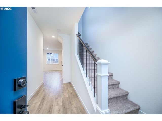 11613 Se MAJESTIC FALLS Ave LT 768, Happy Valley, OR 97086