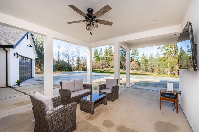 3000 Springhill Rd, Somerset, CA 95684