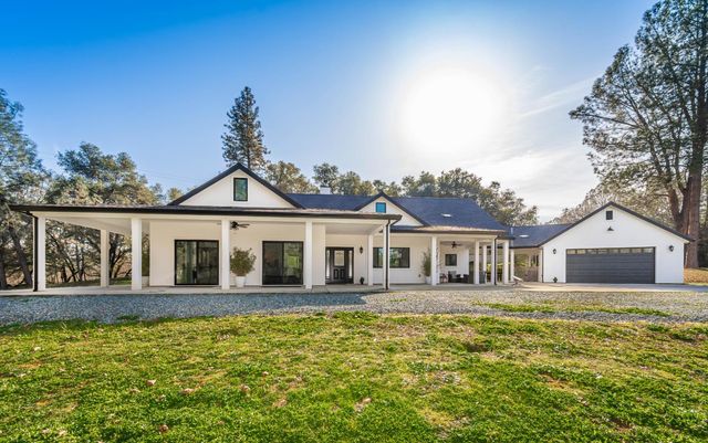 3000 Springhill Rd, Somerset, CA 95684