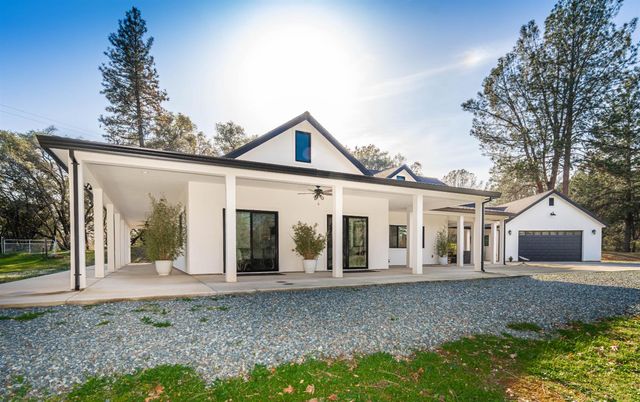 3000 Springhill Rd, Somerset, CA 95684