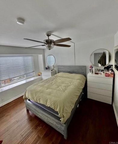 1034 3rd Street, Encinitas, CA 92024