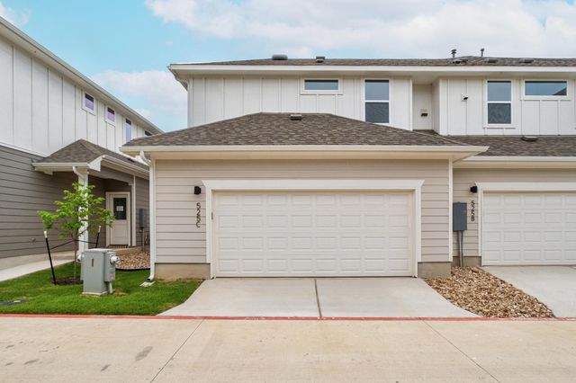 501 Orleanian DR A, Buda, TX 78610
