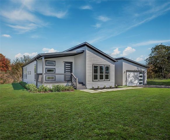 850 Chamberlin RD, Dale, TX 78616