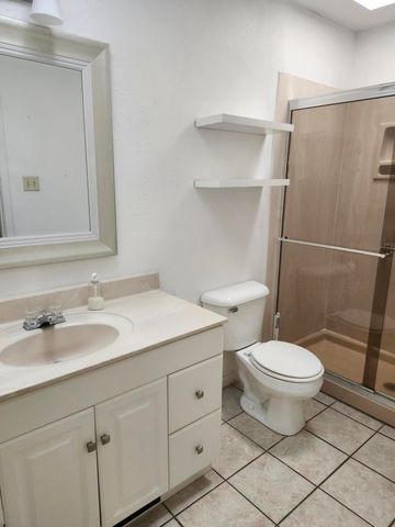 8805 Yankee Drive NE, Albuquerque, NM 87109