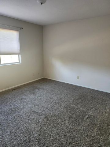 8805 Yankee Drive NE, Albuquerque, NM 87109