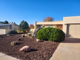 8805 Yankee Drive NE, Albuquerque, NM 87109
