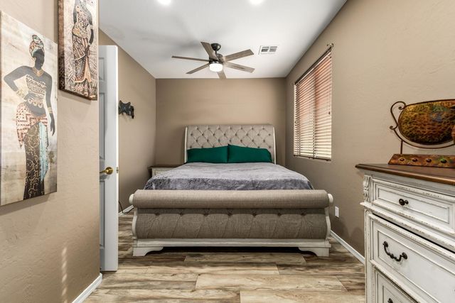 1817 E Beautiful Lane, Phoenix, AZ 85042