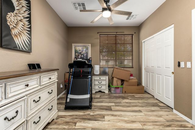 1817 E Beautiful Lane, Phoenix, AZ 85042